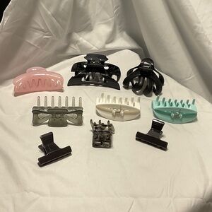 Assorted Hair Claw Clips.